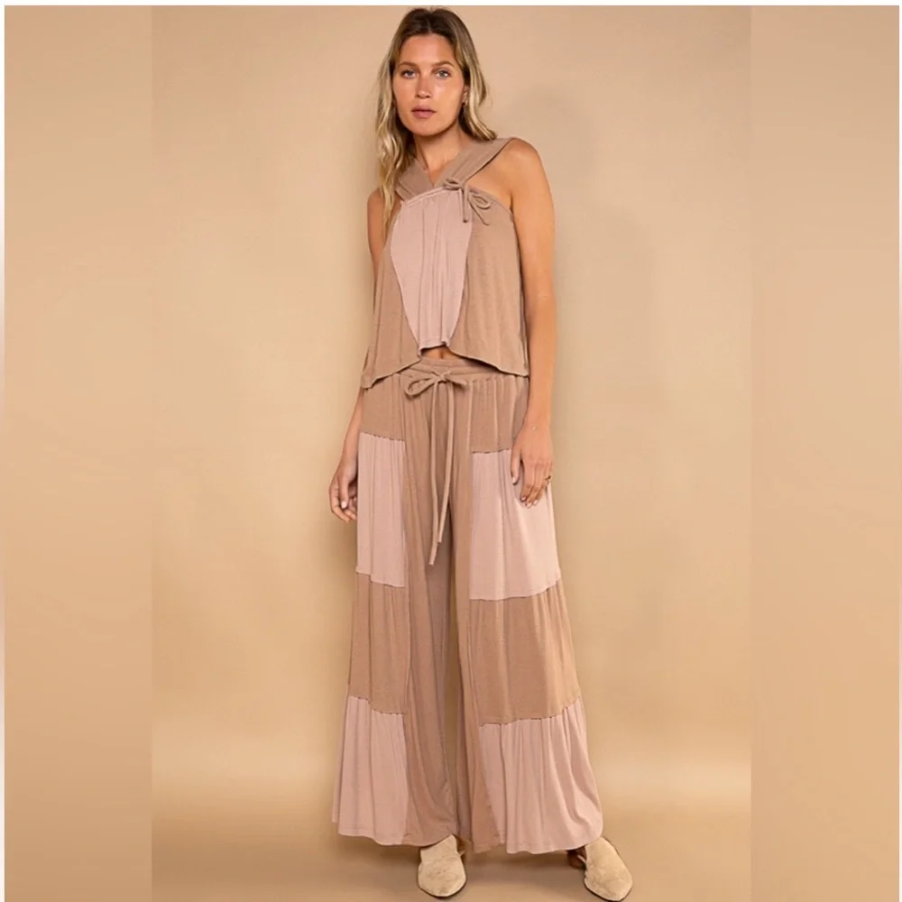 POL Mocha Latte Ribbed Knit Wide Leg Pants - Picture 3 of 5